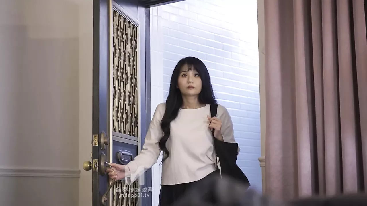 Md-0135 性愛捉迷藏，免費 Xxx 性愛管高清色情 2a